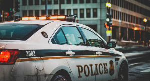 You are currently viewing Woman shot in hand during argument