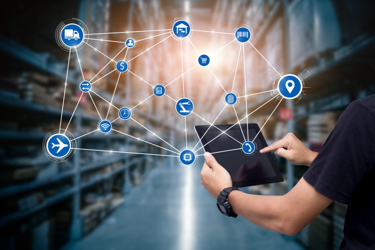 You are currently viewing Intel Fights Supply Shortages in Trucking Industry