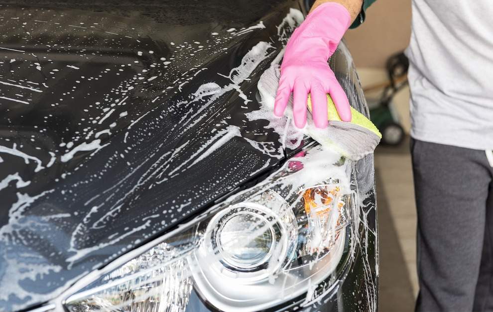 You are currently viewing Maintaining Your Car in Summer Heat